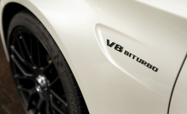 Mercedes-Benz C Class C63 S Coupe 21