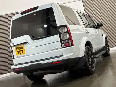 Land Rover Discovery 3.0 SD V6 Landmark Auto 4WD Euro 6 (s/s) 5dr 28
