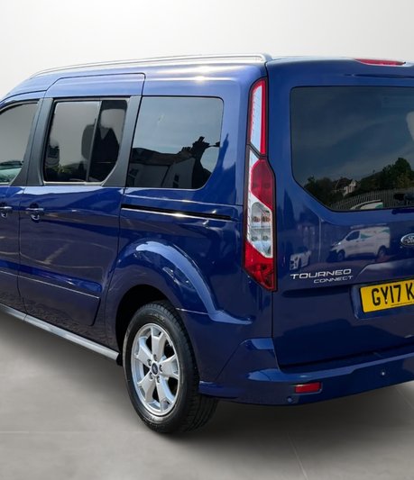 Ford Tourneo Connect 1.5 TDCi 120 Titanium 5dr