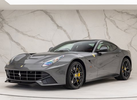Ferrari F12 Berlinetta 6