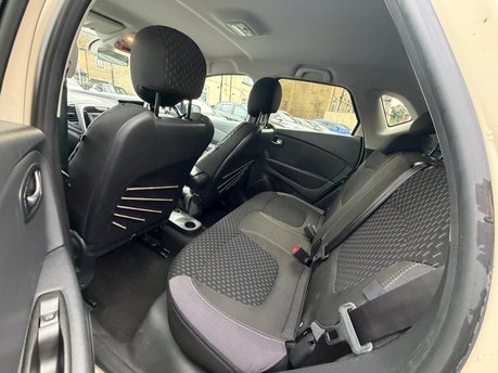 Renault Captur DYNAMIQUE S NAV TCE 10