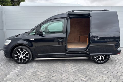 Volkswagen Caddy C20 Tdi Black Edition 9