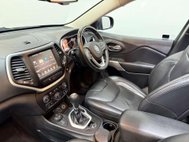 Jeep Cherokee 2.2 MultiJetII Overland SUV 5dr Diesel Auto 4WD Euro 6 (s/s) (200 ps) 21