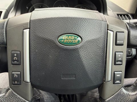 Land Rover Freelander 2 2.2 TD4 HSE SUV 5dr Diesel Auto 4WD Euro 4 (160 ps) 23