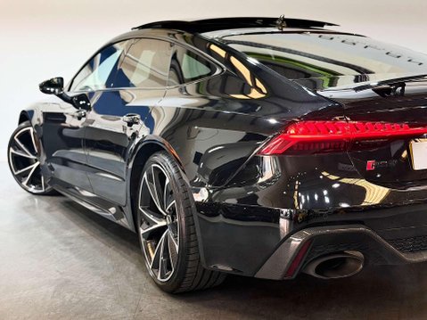 Audi RS7 4.0 TFSI V8 Carbon Black Sportback 5dr Petrol Tiptronic quattro Euro 6 (s/s 28
