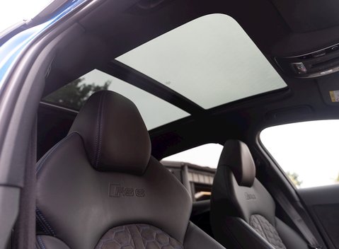 Audi RS6 Avant Performance 15