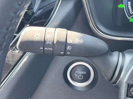 Toyota Corolla 1.8 Corolla Design HEV CVT 5dr 54