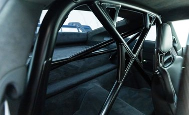 Porsche 911 GT3 (992) 8