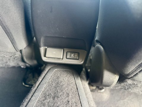 Nissan LEAF 39kWh N-Connecta Hatchback 5dr Electric Auto 23