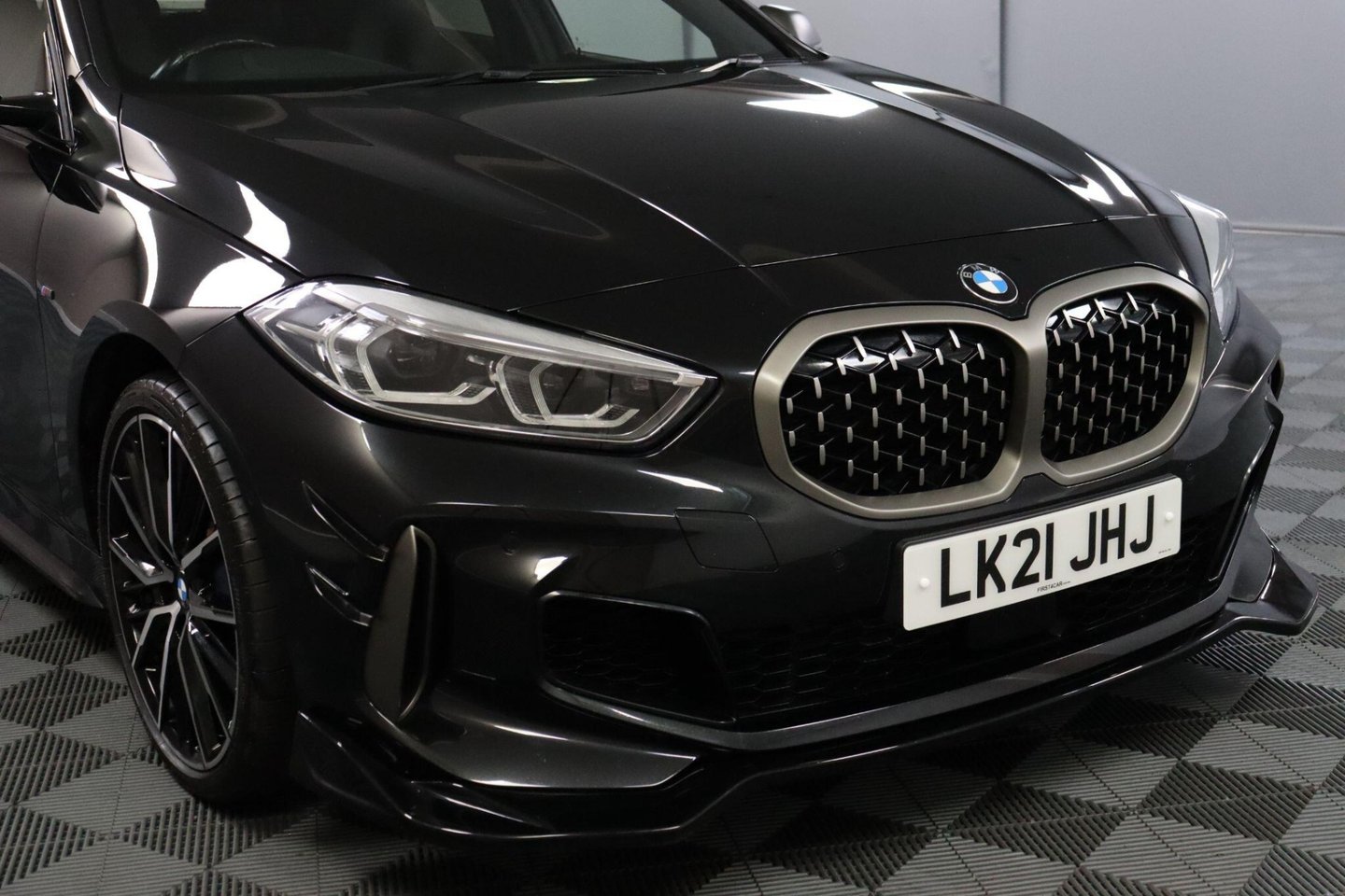 2021 BMW 1 Series — image 23