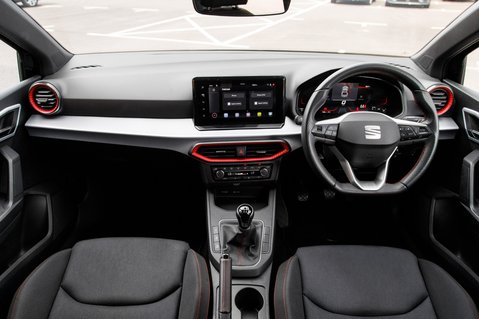 SEAT Ibiza ECOTSI FR 3