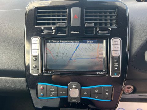 Nissan LEAF 30kWh Acenta Auto 5dr 34