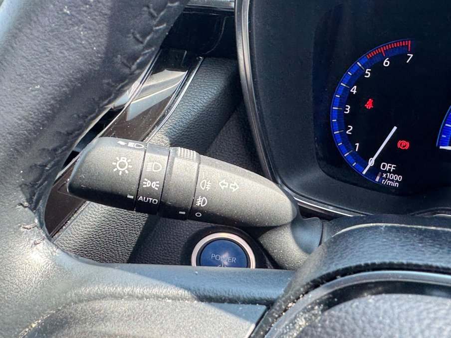 2023 Toyota Corolla — image 29