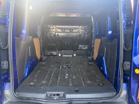 Ford Transit Connect 1.6 TDCi 200 Limited L1 H1 5dr 26