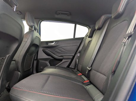 Ford Focus 1.5 Focus ST-Line X TDCi Auto 5dr 38