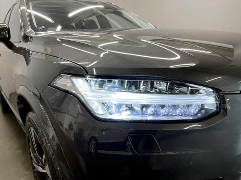 Volvo XC90 2.0 B5 MHEV Plus SUV 5dr Diesel Hybrid Auto 4WD Euro 6 (s/s) (235 ps) Crui 9