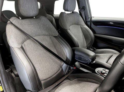 Mini Hatch Cooper SE 32.6kWh Level 2 Hatchback 3dr Electric Auto (184 ps) Start Stop 11