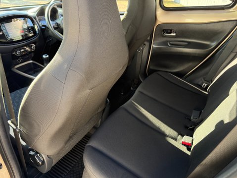 Toyota Aygo X VVT-I EDGE 32