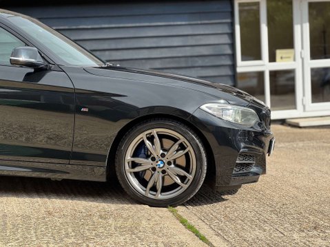 BMW 2 Series 3.0 M240i Coupe 2dr Petrol Auto Euro 6 (s/s) (340 ps) 18