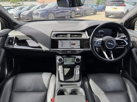 Jaguar I-Pace 400 90kWh HSE Black SUV 5dr Electric Auto 4WD (400 ps) 31