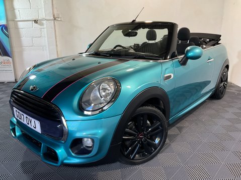 Mini Convertible COOPER 1