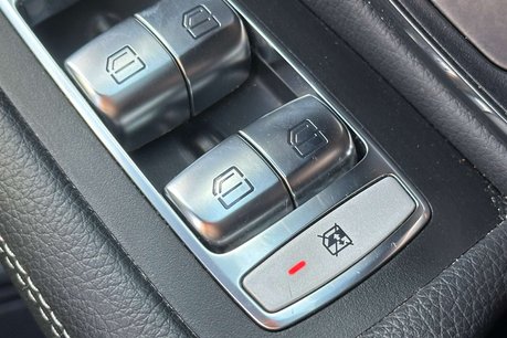 Mercedes-Benz C Class 2.0 C300e 13.5kWh AMG Line Edition Estate 5dr Petrol Plug-in Hybrid G-Troni 36