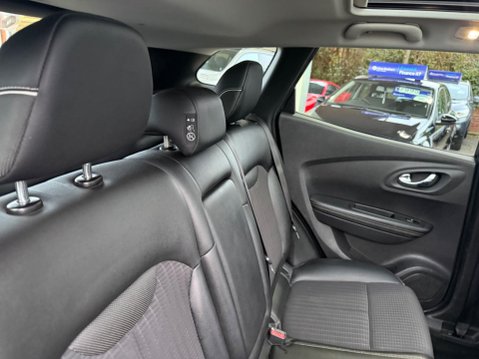 Renault Kadjar 1.2 TCe Signature Nav Euro 6 (s/s) 5dr 22