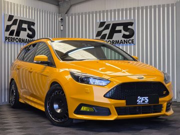 Ford Focus 2.0T EcoBoost ST-3 Estate 5dr Petrol Manual Euro 6 (s/s) (250 ps)