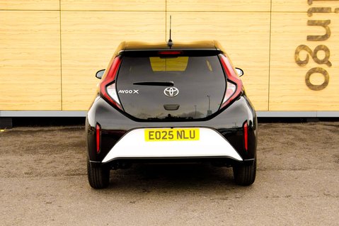 Toyota Aygo X VVT-I EDGE 6
