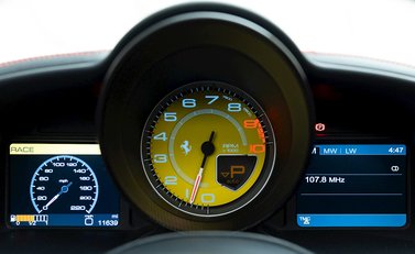 Ferrari 458 Spider 18