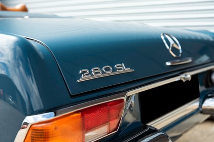 Mercedes-Benz SL 280 Pagoda 25