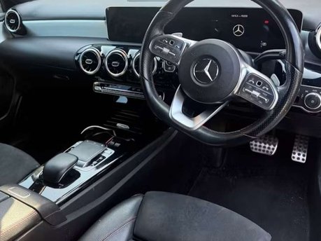 Mercedes-Benz A Class 1.3 A200 AMG Line (Executive) Hatchback 5dr Petrol 7G-DCT Euro 6 (s/s) (163 7