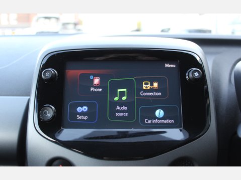 Toyota Aygo VVT-I X-TREND 19