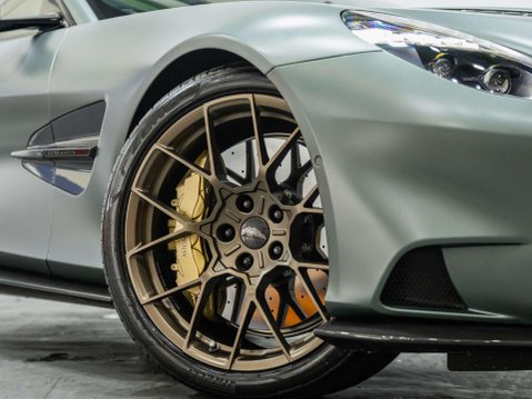 Aston Martin Vanquish 5.2 V12 BiTurbo Coupe 2dr Petrol Auto Euro 6 (s/s) (835 ps) 88