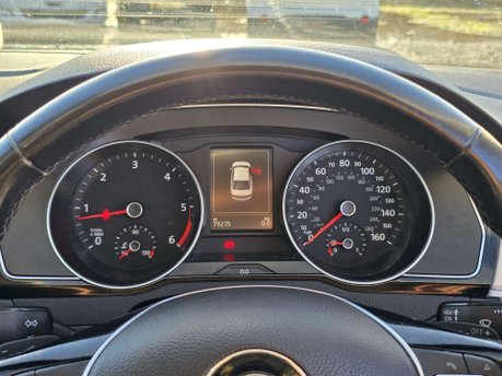 Volkswagen Passat 2.0 TDI BlueMotion Tech GT Saloon 4dr Diesel DSG Euro 6 (s/s) (150 ps) 38
