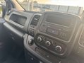 Renault Trafic 2.0 dCi ENERGY 28 Business+ Panel Van 5dr Diesel Manual SWB Standard Roof E 23