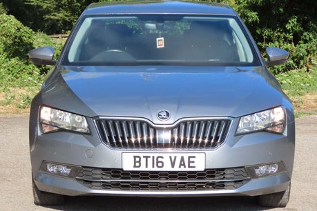 Skoda Superb 2.0 TDI SE Business Hatchback 5dr Diesel Manual Euro 6 (s/s) (150 ps) 2