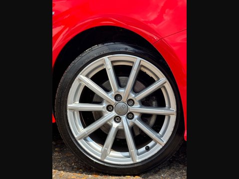 Audi A1 1.4 TFSI CoD S line Sportback Euro 6 (s/s) 5dr 4