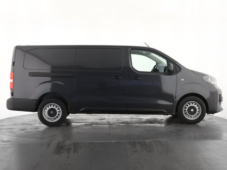 Vauxhall Vivaro L2H1 1.5 Turbo D 120 Prime 5