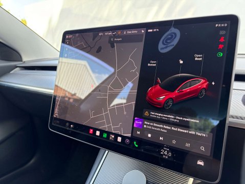 Tesla Model 3 Model 3 Performance AWD 4WD 4dr 70