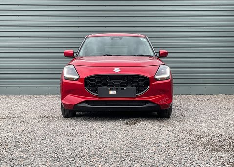 Suzuki Swift Motion 1.2 Mild Hybrid CVT 4