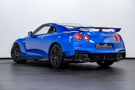 Nissan GT-R Premium Edition 3.8 2dr Coupe Semi Auto Petrol 5