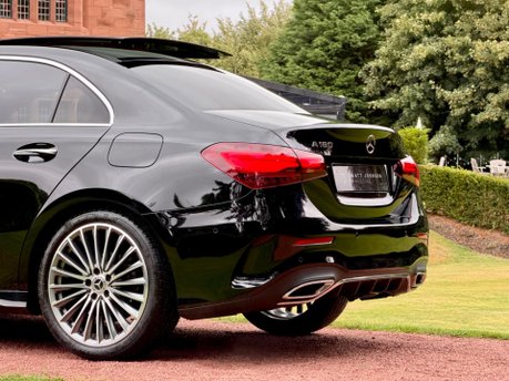 Mercedes-Benz A Class 1.3 A180h MHEV AMG Line (Premium Plus) 7G-DCT Euro 6 (s/s) 4dr 19