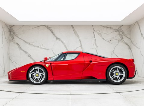 Ferrari Enzo 2