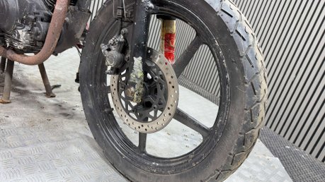 Yamaha YBR 125 2011 GOOD PARTS BIKE PROJECT COMMUTER BIKE 125CC 18