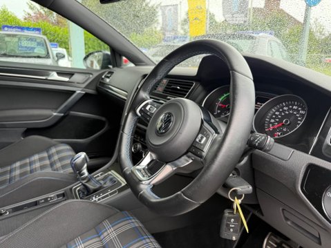 Volkswagen Golf 1.4 TSI 8.7kWh GTE DSG Euro 6 (s/s) 5dr 35