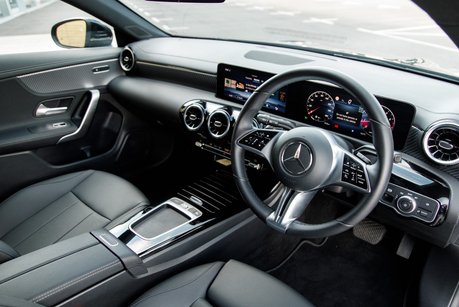 Mercedes-Benz CLA Class CLA 180 SPORT EXECUTIVE