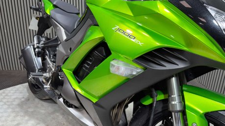 Kawasaki Z1000 SX 2013 ONLY 20K, 1 FORMER OWNER, NEW MOT, 1000CC 20