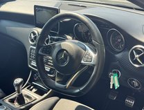 Mercedes-Benz A Class 2.1 A200d AMG Line (Premium) Hatchback 5dr Diesel Manual Euro 6 (s/s) (136 12