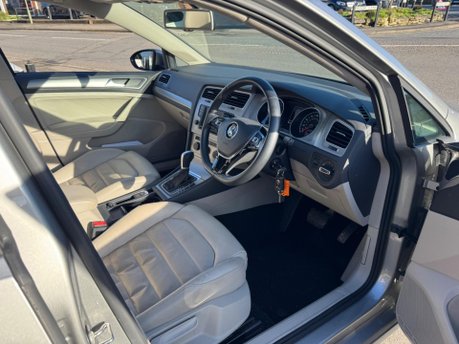 Volkswagen Golf MATCH TSI BLUEMOTION TECHNOLOGY DSG 20